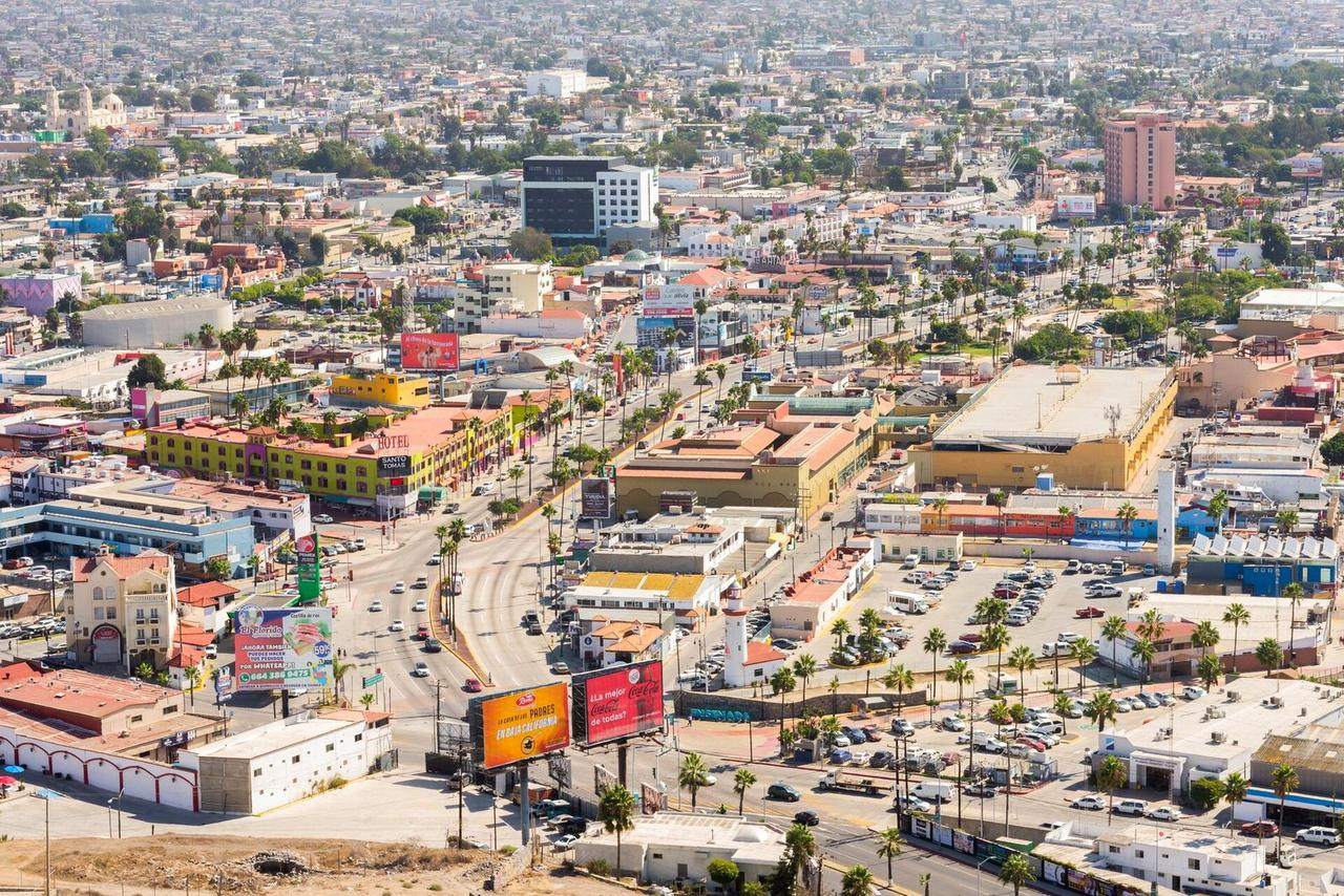 ENSENADA CENTRO — destino desde Ensenada, Baja California